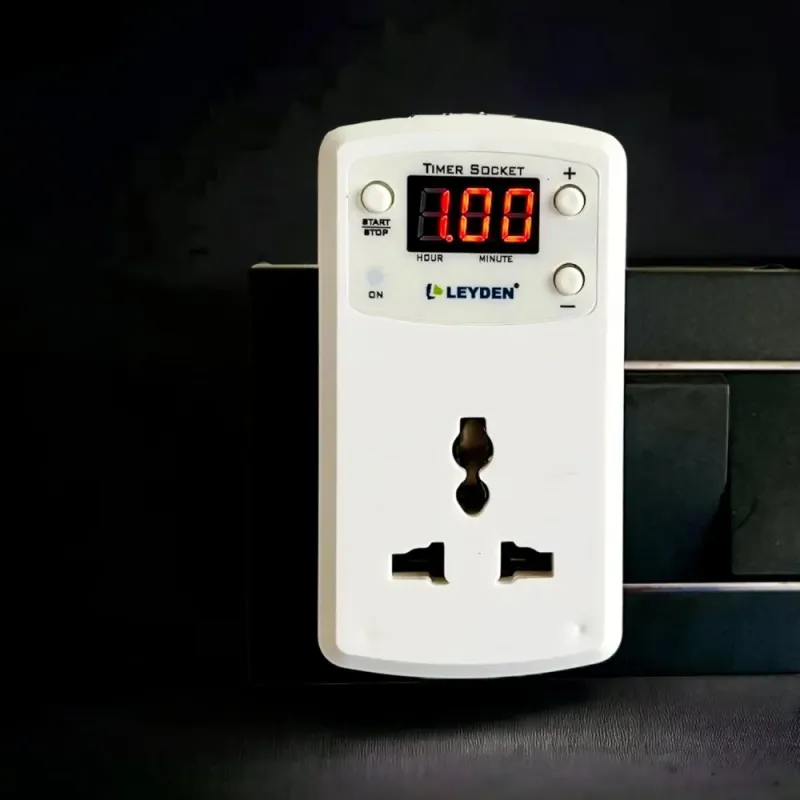 TM-PLG 230V, 6A, Single Phase High Quality Digital Programmable Timer Plug For Protection On Over Charging Of Your Battery Operated Devices Mobile, Laptop, Camera, TV, Etc.
